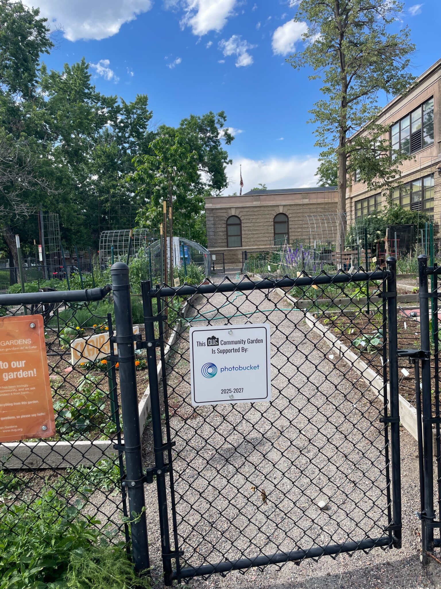 Photobucket Adopts School-Based Community Garden - Denver Urban Gardens